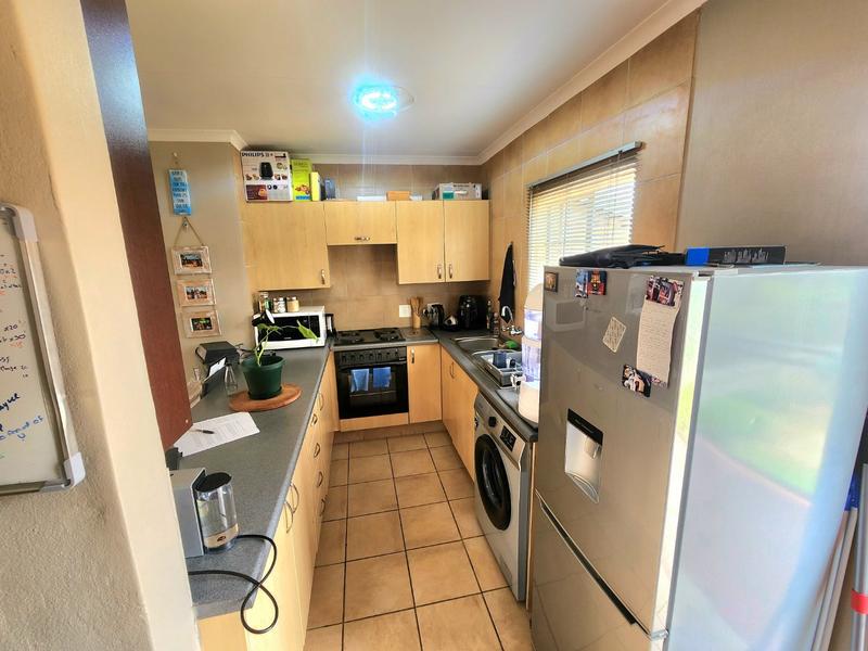 1 Bedroom Property for Sale in Newmark Estate Gauteng