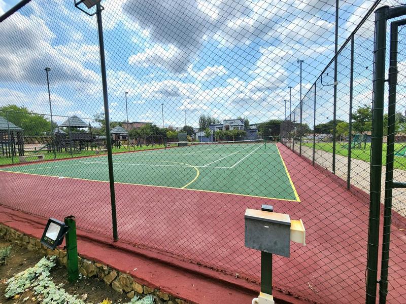 1 Bedroom Property for Sale in Newmark Estate Gauteng