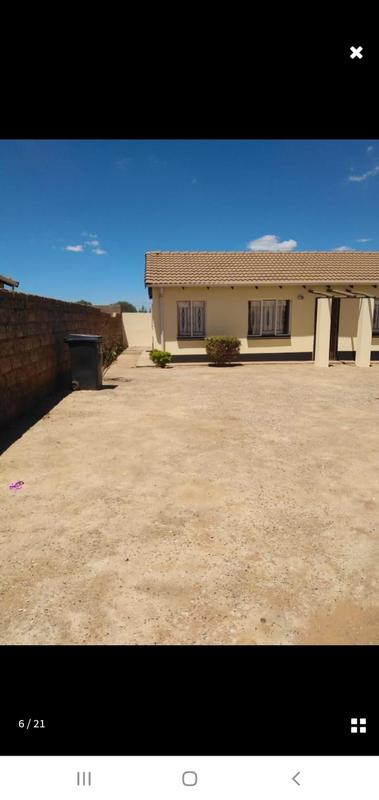 To Let 3 Bedroom Property for Rent in Protea Glen Gauteng