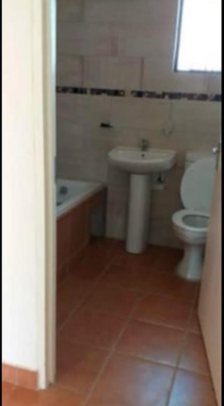 2 Bedroom Property for Sale in Savanna City Gauteng