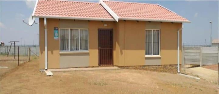 2 Bedroom Property for Sale in Savanna City Gauteng