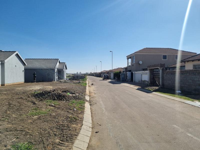 3 Bedroom Property for Sale in Buhle Park Gauteng