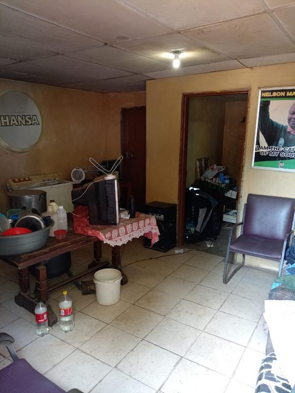 2 Bedroom Property for Sale in Rondebult Gauteng