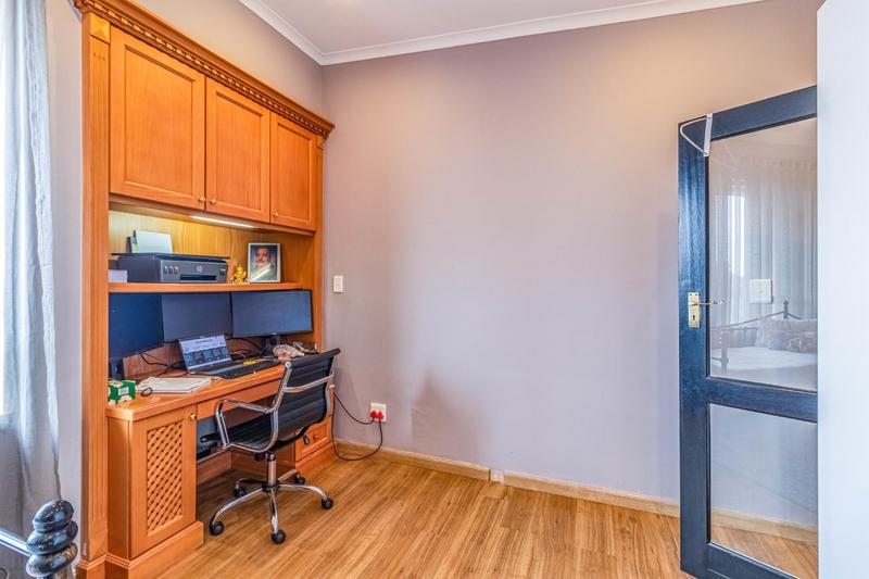 4 Bedroom Property for Sale in Bedfordview Gauteng