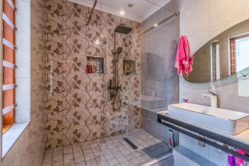 4 Bedroom Property for Sale in Bedfordview Gauteng