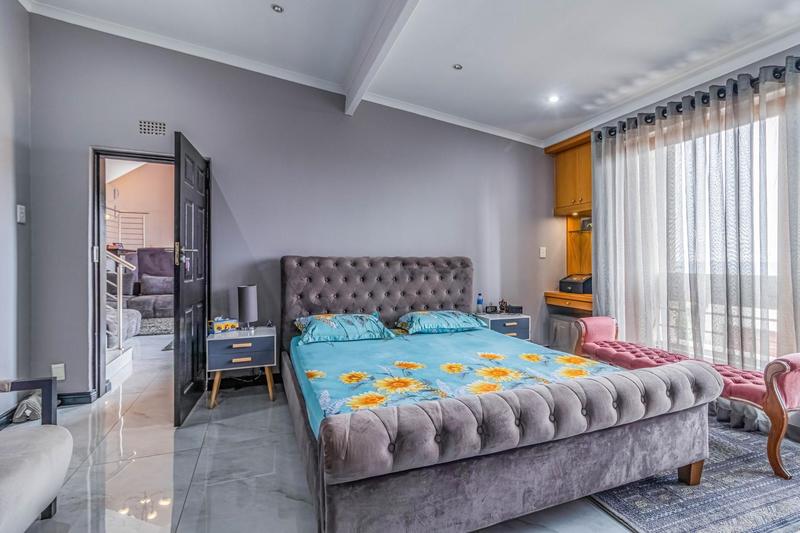 4 Bedroom Property for Sale in Bedfordview Gauteng