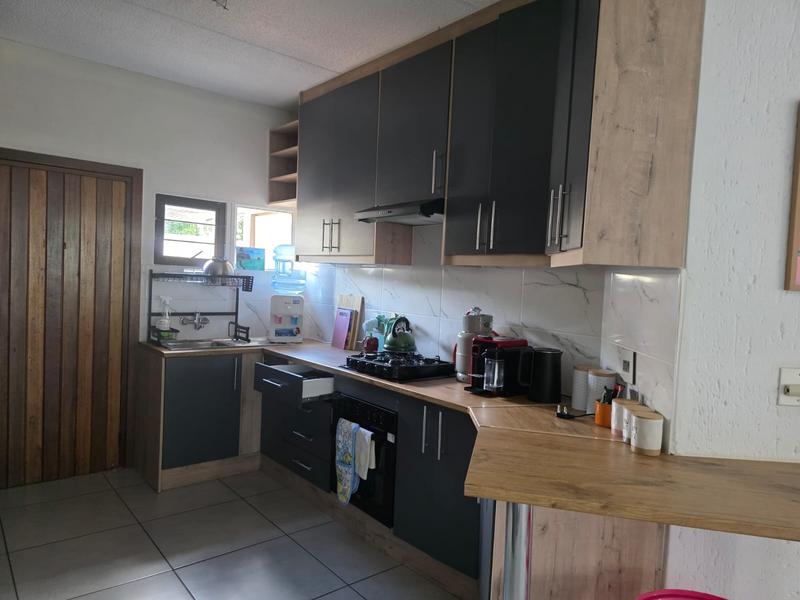 2 Bedroom Property for Sale in Sunninghill Gauteng