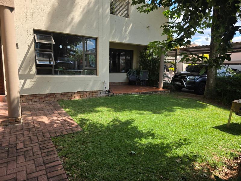 2 Bedroom Property for Sale in Sunninghill Gauteng