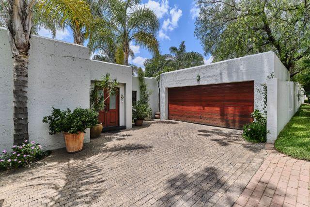 3 Bedroom Property for Sale in Sunninghill Gauteng