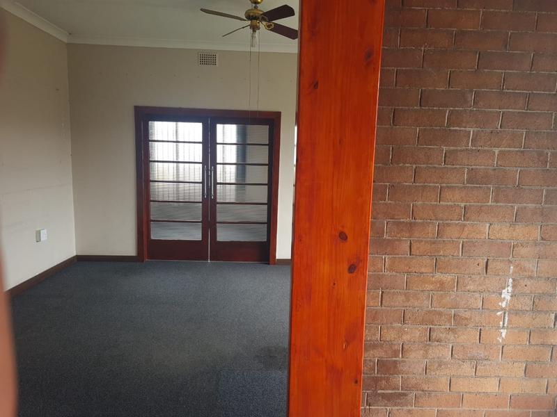 To Let 3 Bedroom Property for Rent in Florentia Gauteng
