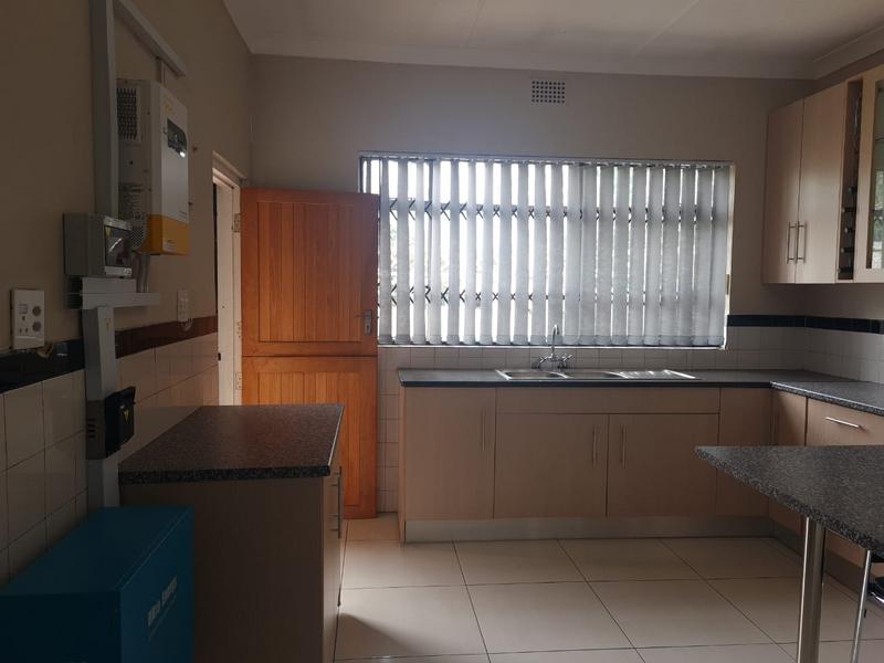 To Let 3 Bedroom Property for Rent in Florentia Gauteng