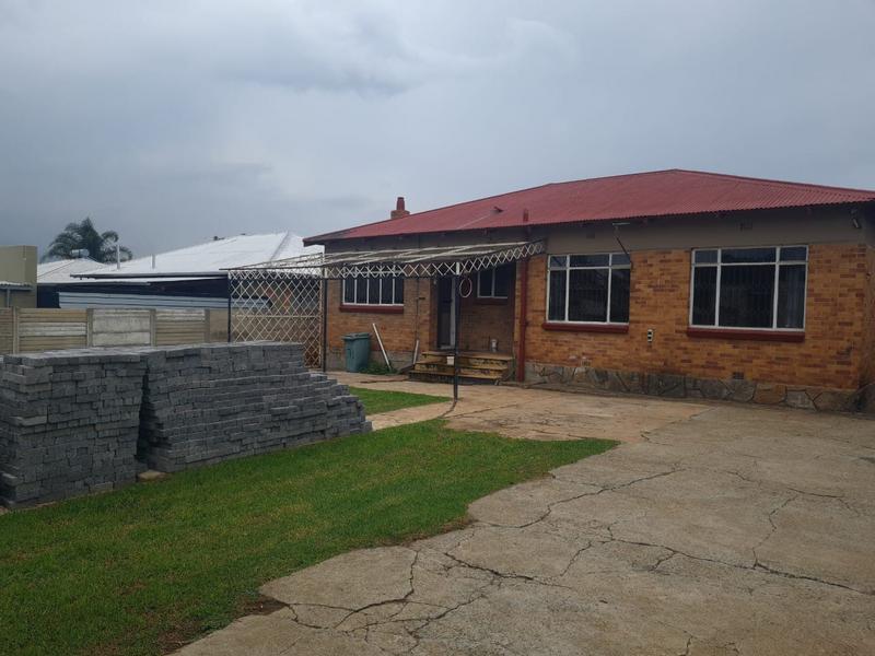 To Let 3 Bedroom Property for Rent in Florentia Gauteng