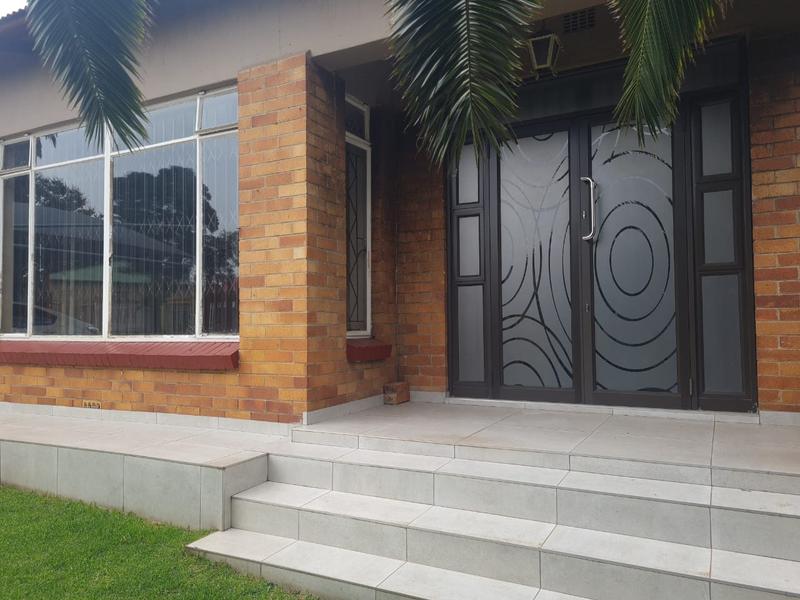 To Let 3 Bedroom Property for Rent in Florentia Gauteng