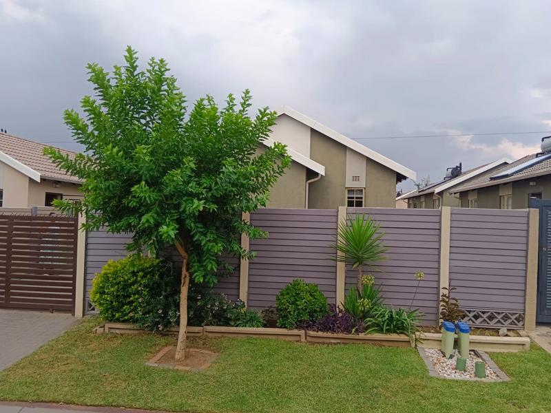 3 Bedroom Property for Sale in Sky City Gauteng
