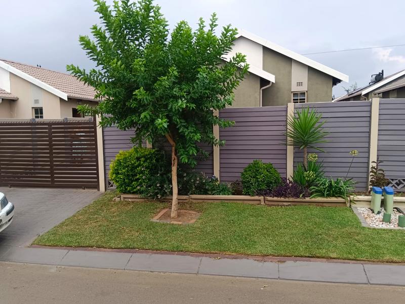 3 Bedroom Property for Sale in Sky City Gauteng