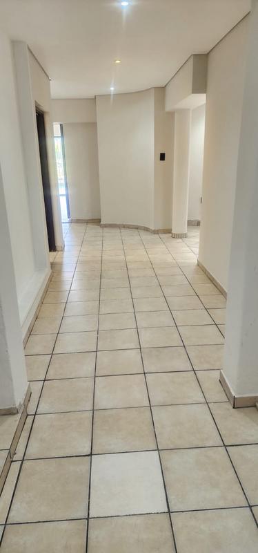 6 Bedroom Property for Sale in Brackendowns Gauteng