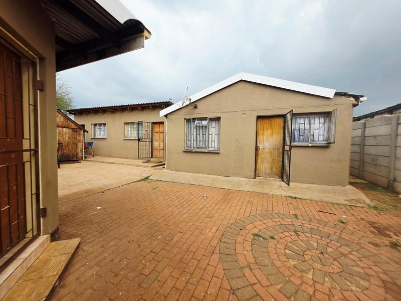 10 Bedroom Property for Sale in Klopperpark Gauteng