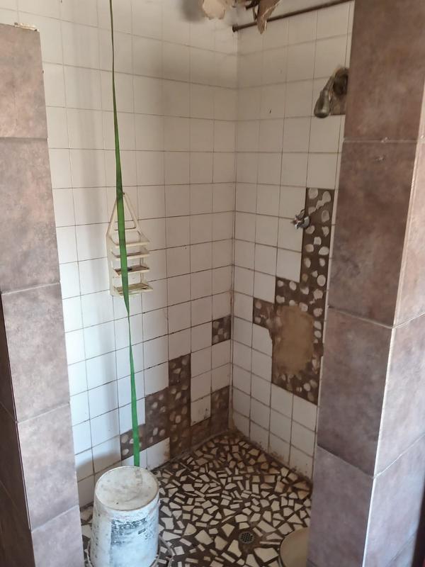 9 Bedroom Property for Sale in Geduld Gauteng