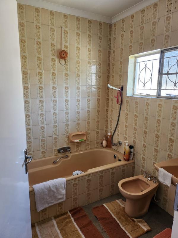 4 Bedroom Property for Sale in Kensington Gauteng