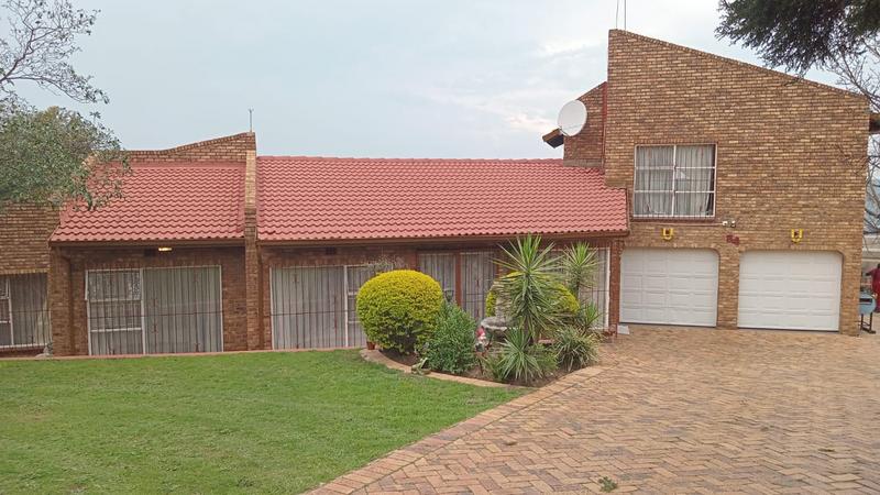 3 Bedroom Property for Sale in Winchester Hills Ext 3 Gauteng