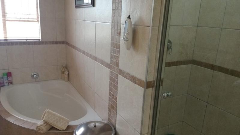 3 Bedroom Property for Sale in Winchester Hills Ext 3 Gauteng