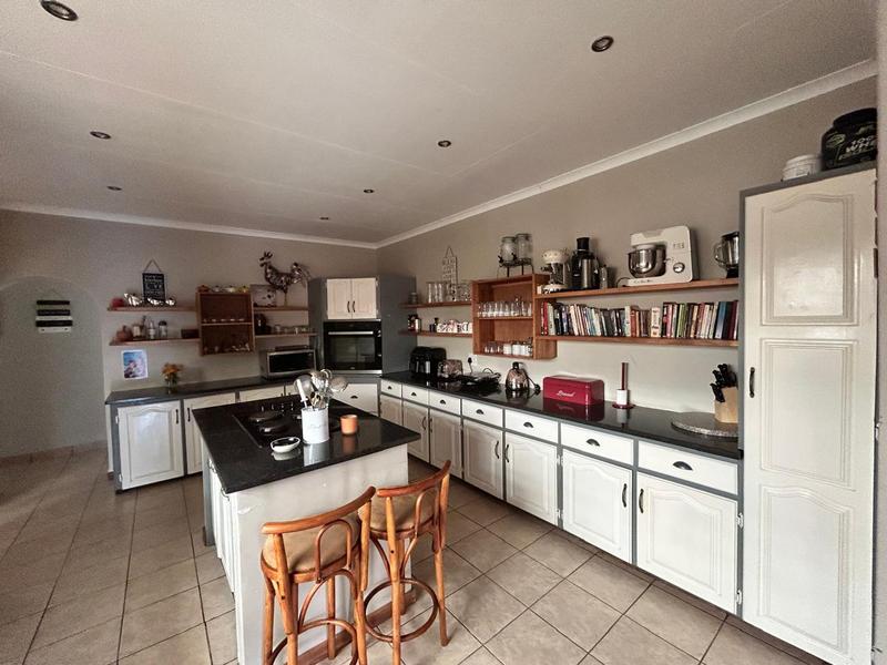 5 Bedroom Property for Sale in Jordaan Park Gauteng