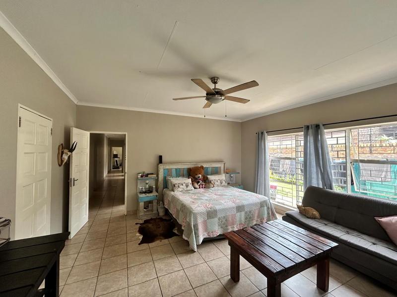 5 Bedroom Property for Sale in Jordaan Park Gauteng