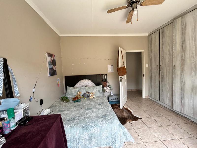 5 Bedroom Property for Sale in Jordaan Park Gauteng