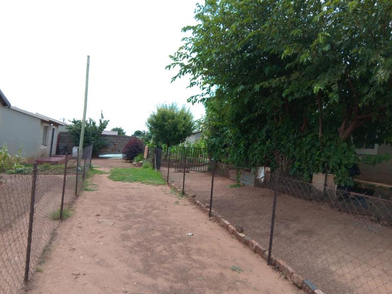 2 Bedroom Property for Sale in Kanana Park Gauteng