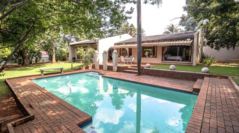 4 Bedroom Property for Sale in Northcliff Gauteng