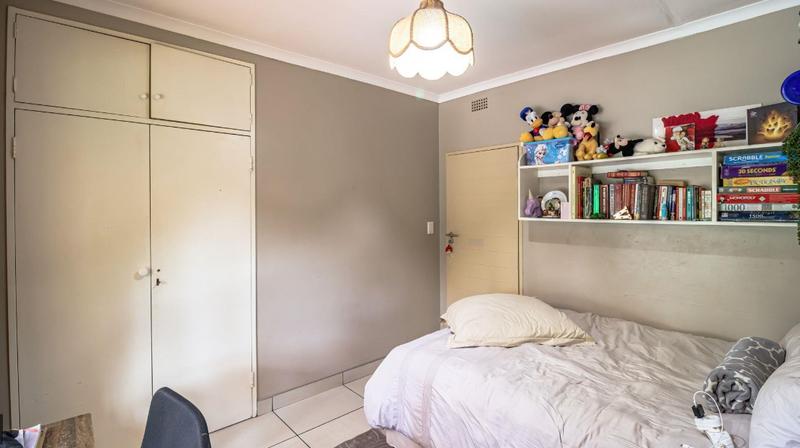 4 Bedroom Property for Sale in Northcliff Gauteng