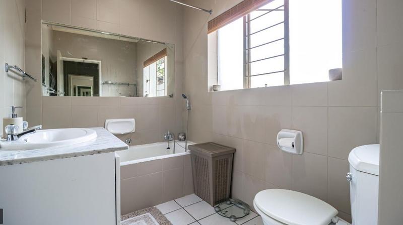 4 Bedroom Property for Sale in Northcliff Gauteng