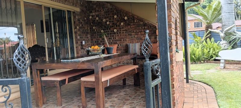 4 Bedroom Property for Sale in Dorandia Gauteng