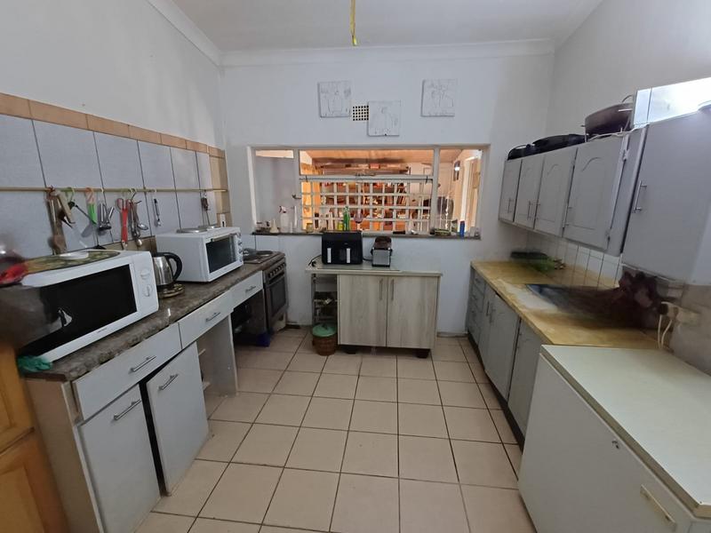 4 Bedroom Property for Sale in Sonland Park Gauteng