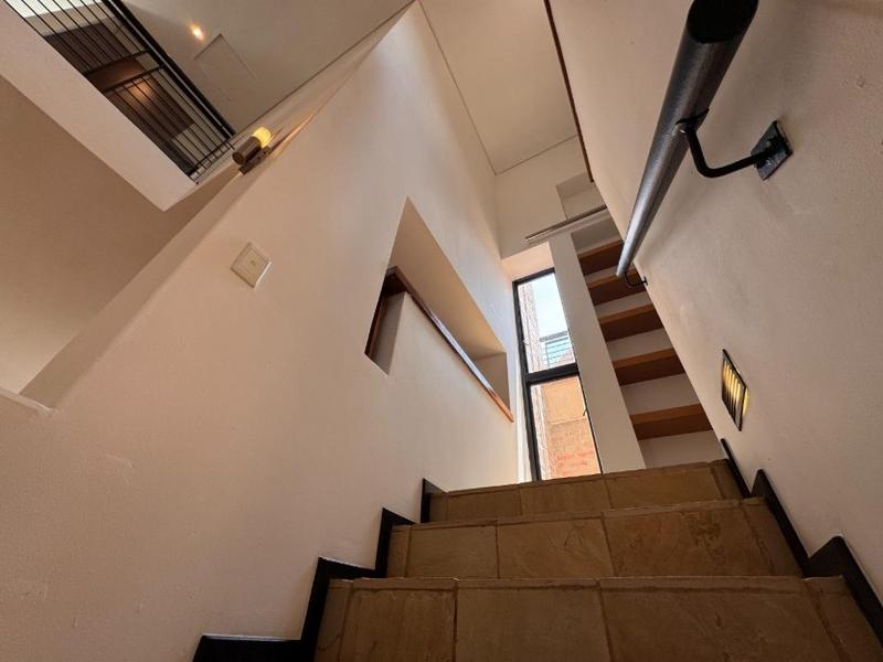 6 Bedroom Property for Sale in Dainfern Valley Gauteng