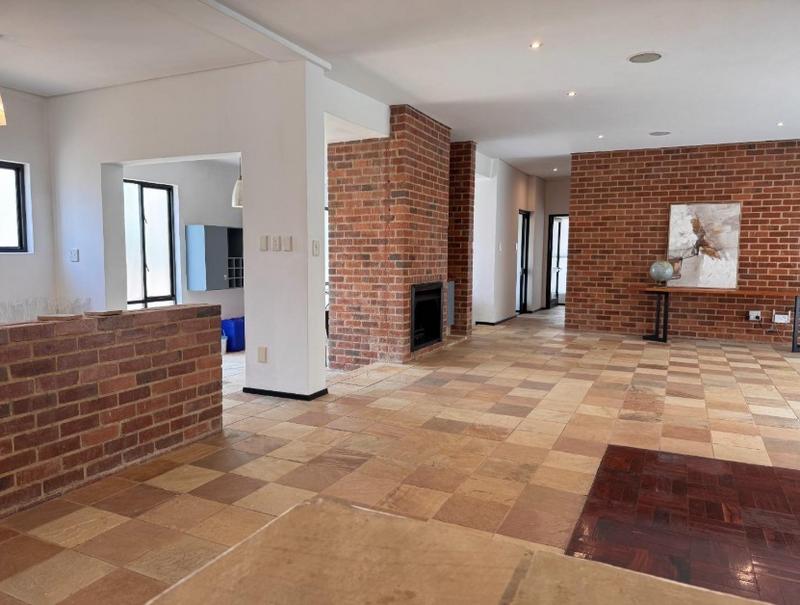 6 Bedroom Property for Sale in Dainfern Valley Gauteng