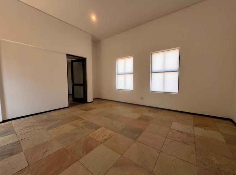 6 Bedroom Property for Sale in Dainfern Valley Gauteng