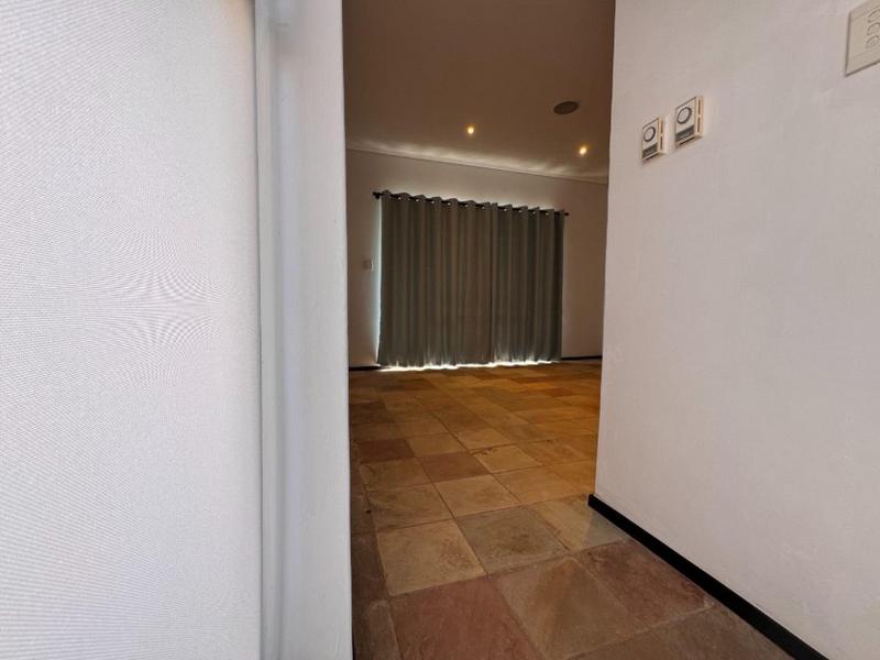 6 Bedroom Property for Sale in Dainfern Valley Gauteng