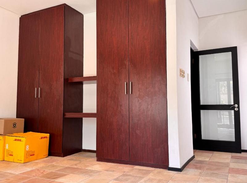 6 Bedroom Property for Sale in Dainfern Valley Gauteng