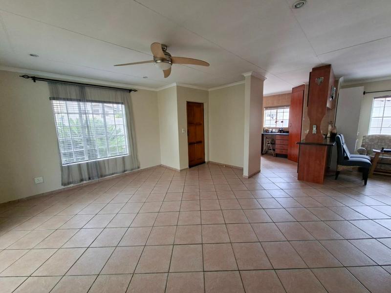 3 Bedroom Property for Sale in Amberfield Glen Gauteng