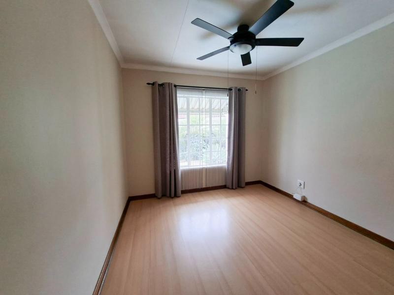 3 Bedroom Property for Sale in Amberfield Glen Gauteng