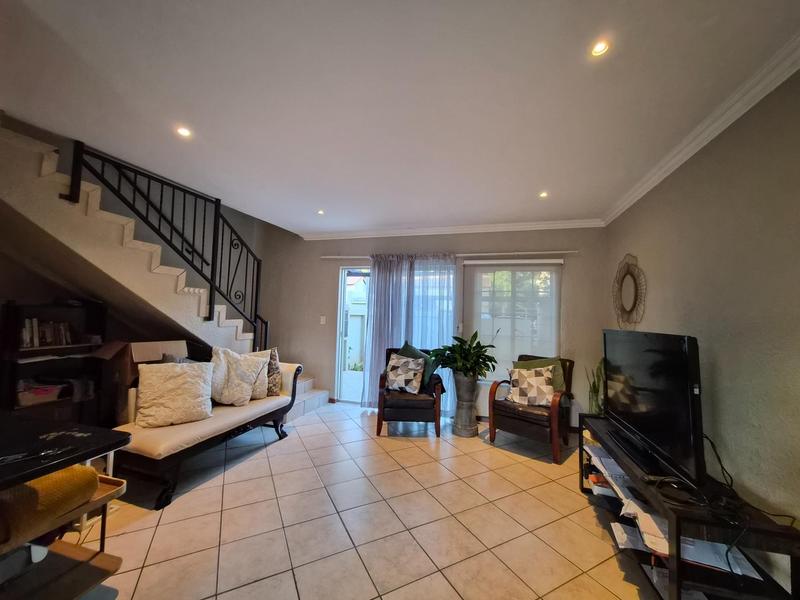 To Let 2 Bedroom Property for Rent in Annlin Gauteng