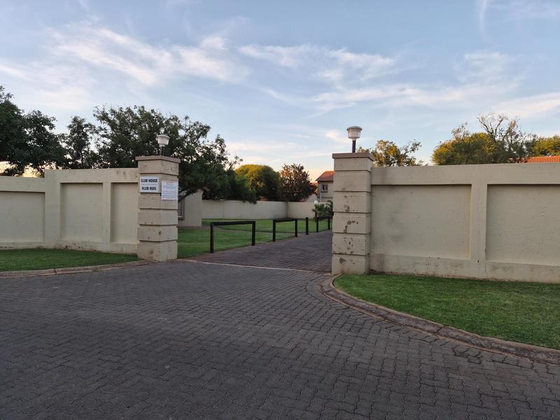 To Let 2 Bedroom Property for Rent in Annlin Gauteng