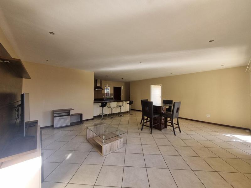 4 Bedroom Property for Sale in Mooikloof Ridge Gauteng