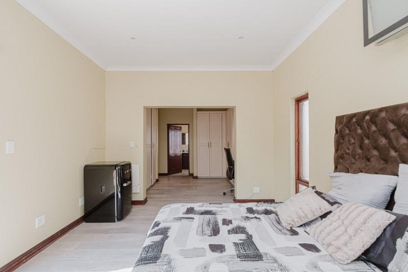 4 Bedroom Property for Sale in Blue Valley Golf Estate Gauteng