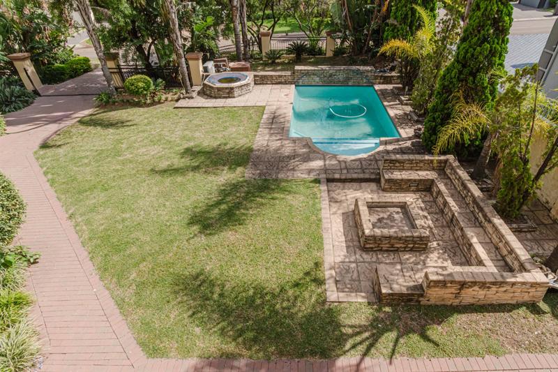 4 Bedroom Property for Sale in Blue Valley Golf Estate Gauteng