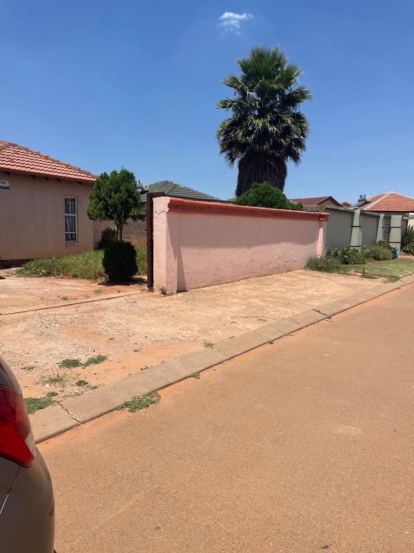 3 Bedroom Property for Sale in Lehae Gauteng