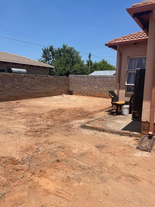 3 Bedroom Property for Sale in Lehae Gauteng