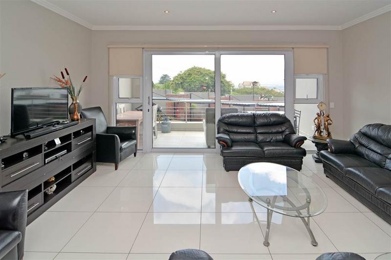 To Let 3 Bedroom Property for Rent in Bryanston Gauteng