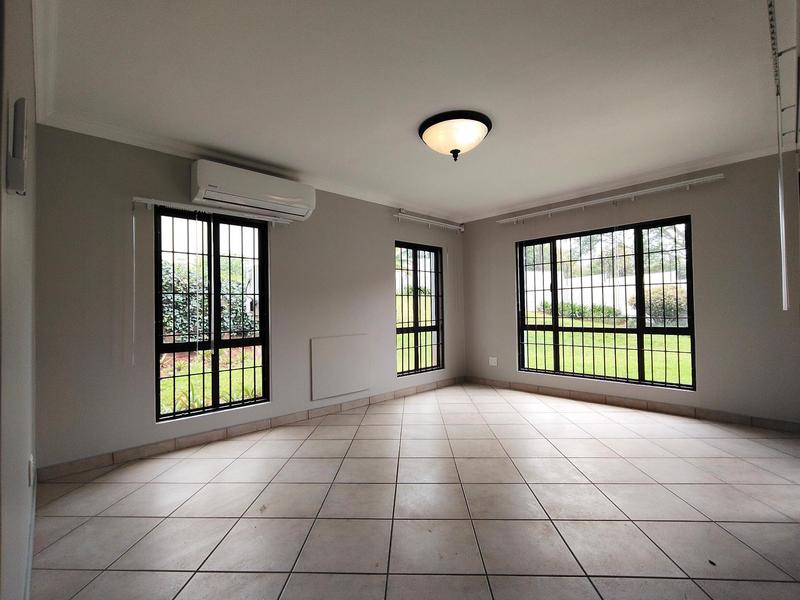 To Let 4 Bedroom Property for Rent in Waterkloof Ridge Gauteng